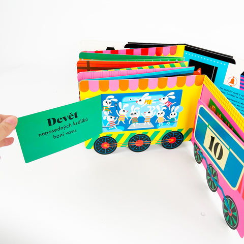 1, 2, 3, 4, 5, vlakem tam a zpět